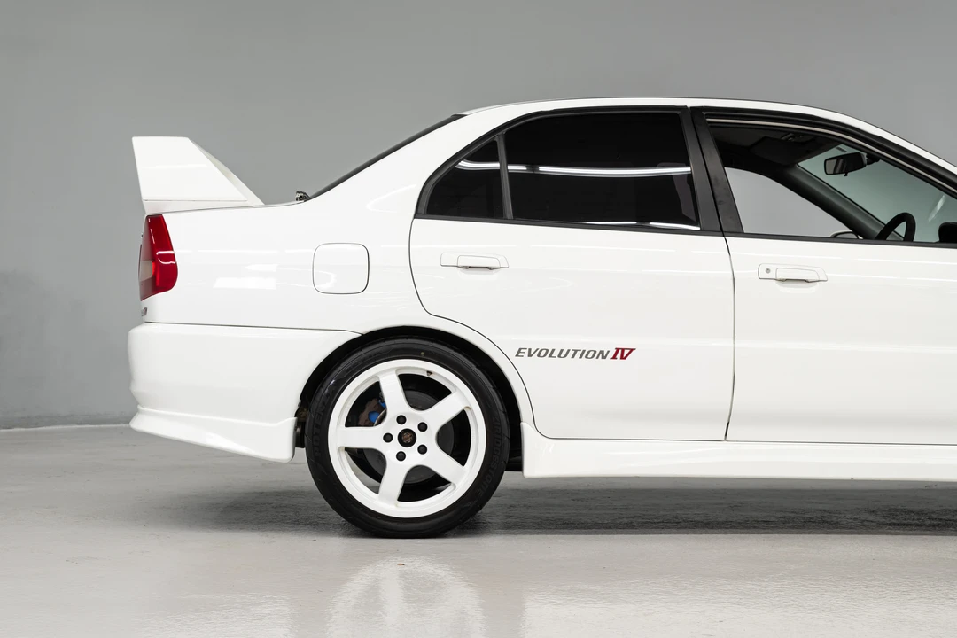 1997 Mitsubishi Lancer Evolution IV 6th Gen - Image 14 of 31