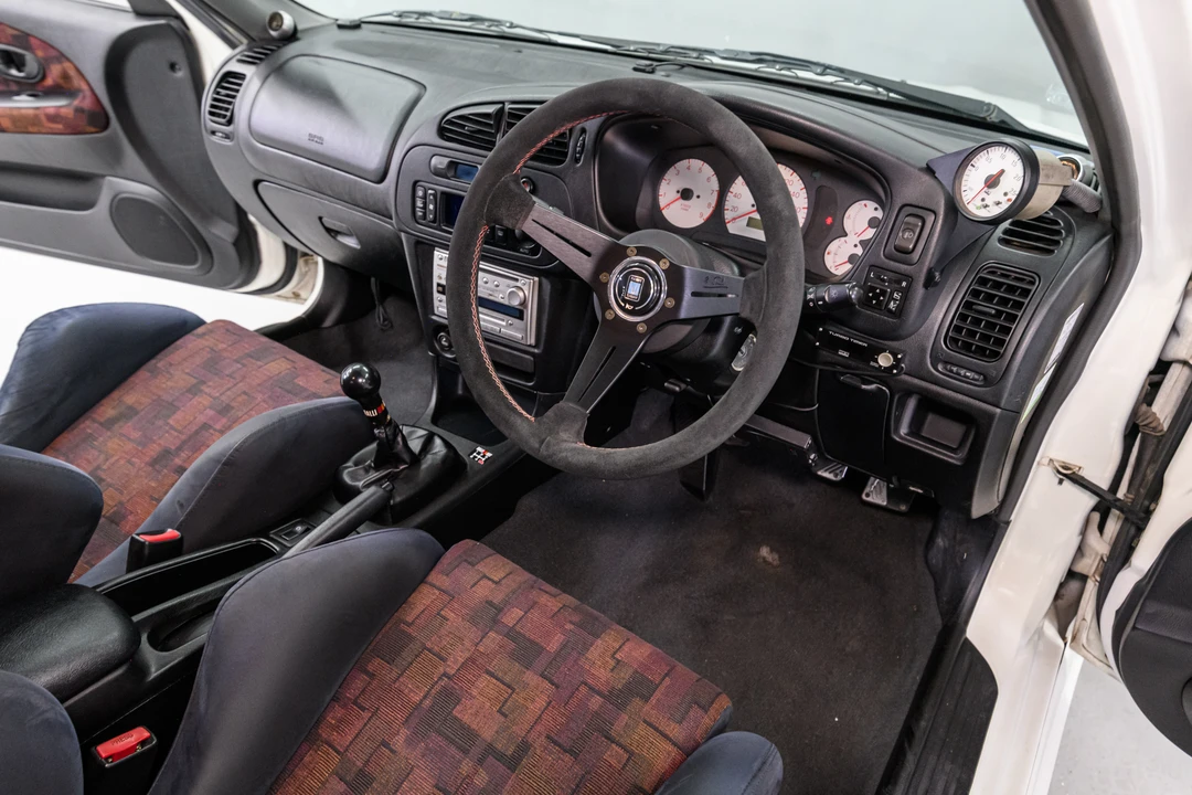 1997 Mitsubishi Lancer Evolution IV 6th Gen - Image 20 of 31