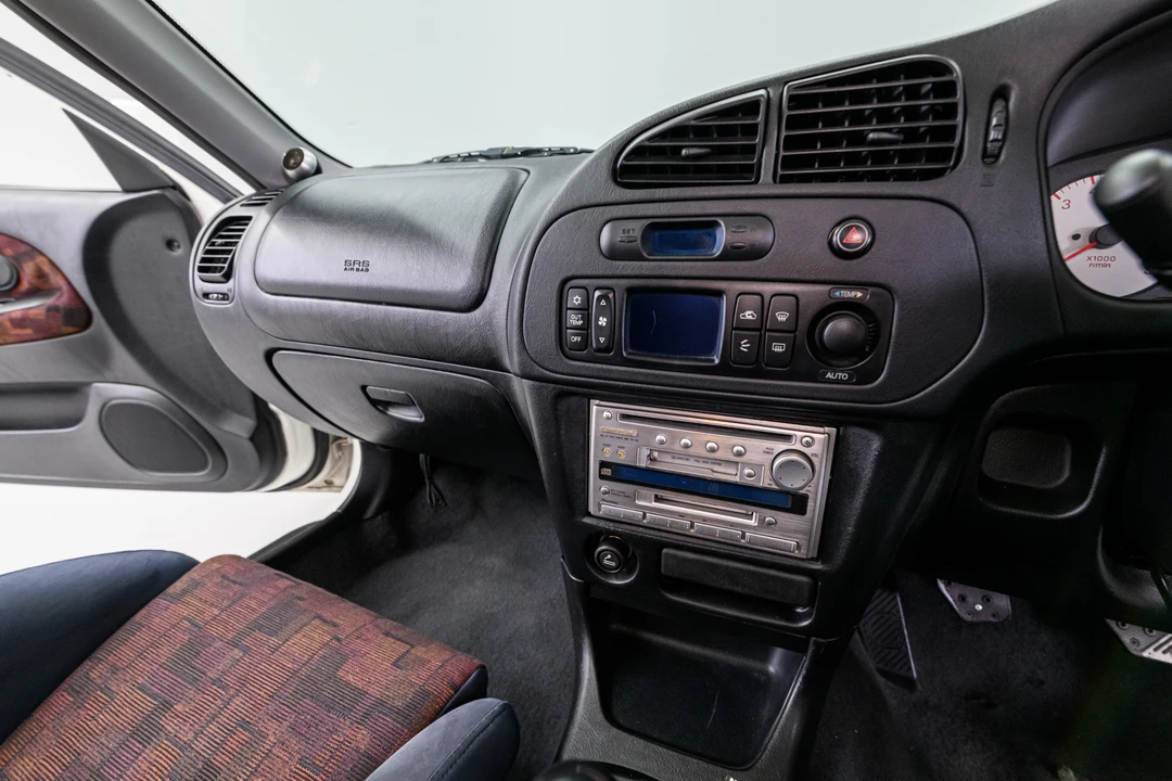 1997 Mitsubishi Lancer Evolution IV 6th Gen - Image 27 of 31