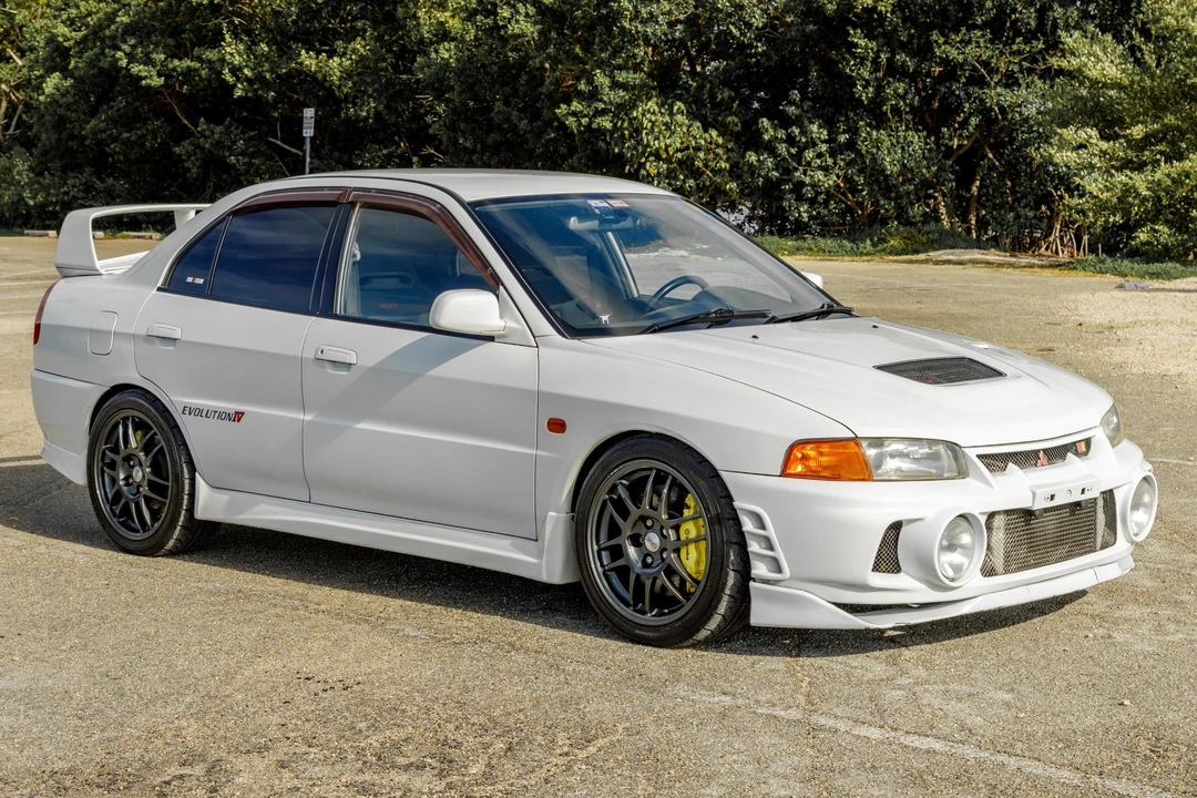 1997 Mitsubishi Lancer Evolution IV 6th Gen - Image 17 of 28