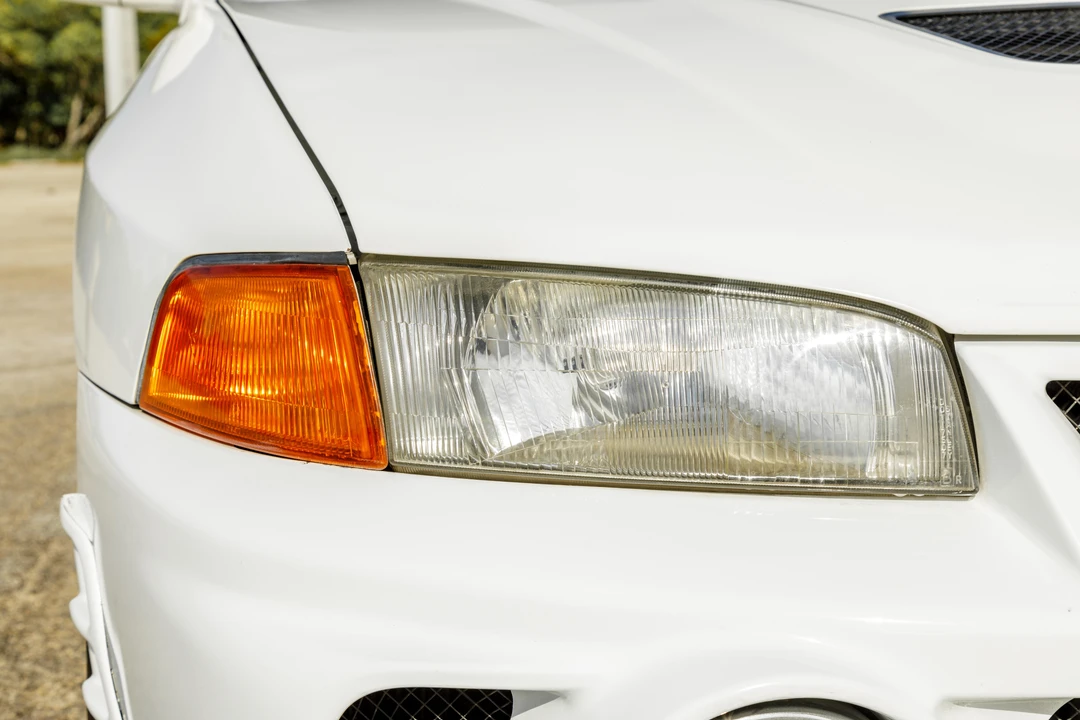 1997 Mitsubishi Lancer Evolution IV 6th Gen - Image 22 of 28