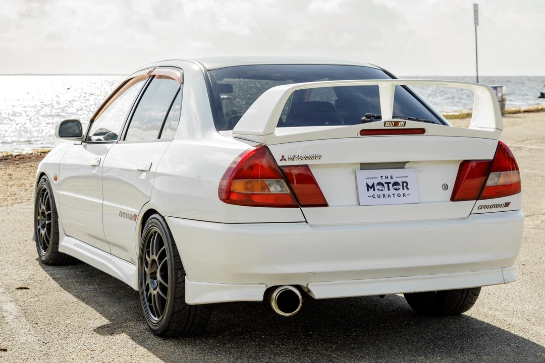 1997 Mitsubishi Lancer Evolution IV 6th Gen - Image 9 of 28