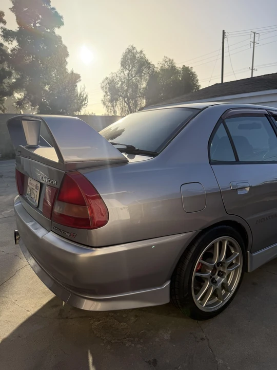 1997 Mitsubishi Lancer Evolution IV 6th Gen - Image 22 of 31