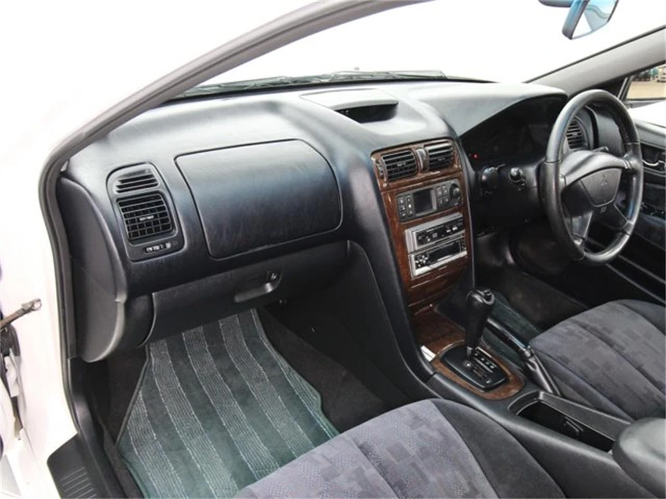 1997 Mitsubishi Galant VR-4 8th Gen - Image 15 of 31