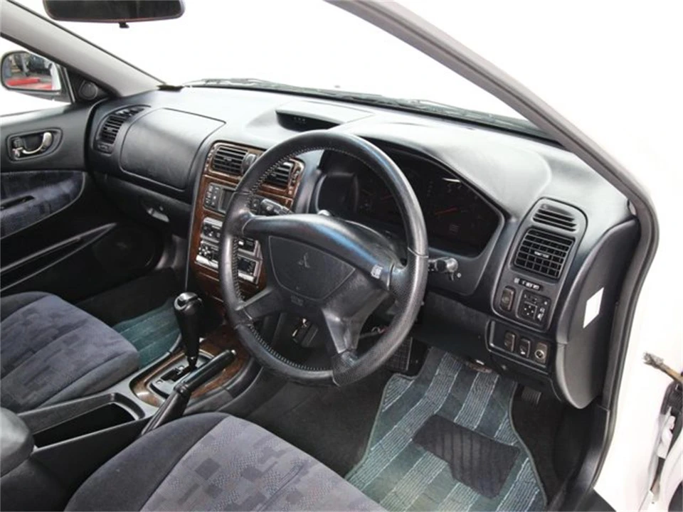 1997 Mitsubishi Galant VR-4 8th Gen - Image 9 of 31