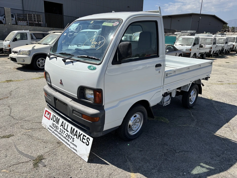 1997 Mitsubishi Minicab 5th Gen - Image 2 of 31