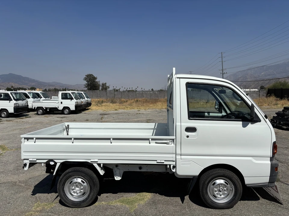 1997 Mitsubishi Minicab 5th Gen - Image 9 of 31