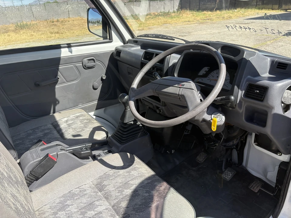 1997 Mitsubishi Minicab 5th Gen - Image 10 of 31
