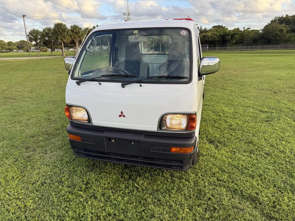 1997 Mitsubishi Minicab 6th Gen - Image 10 of 31