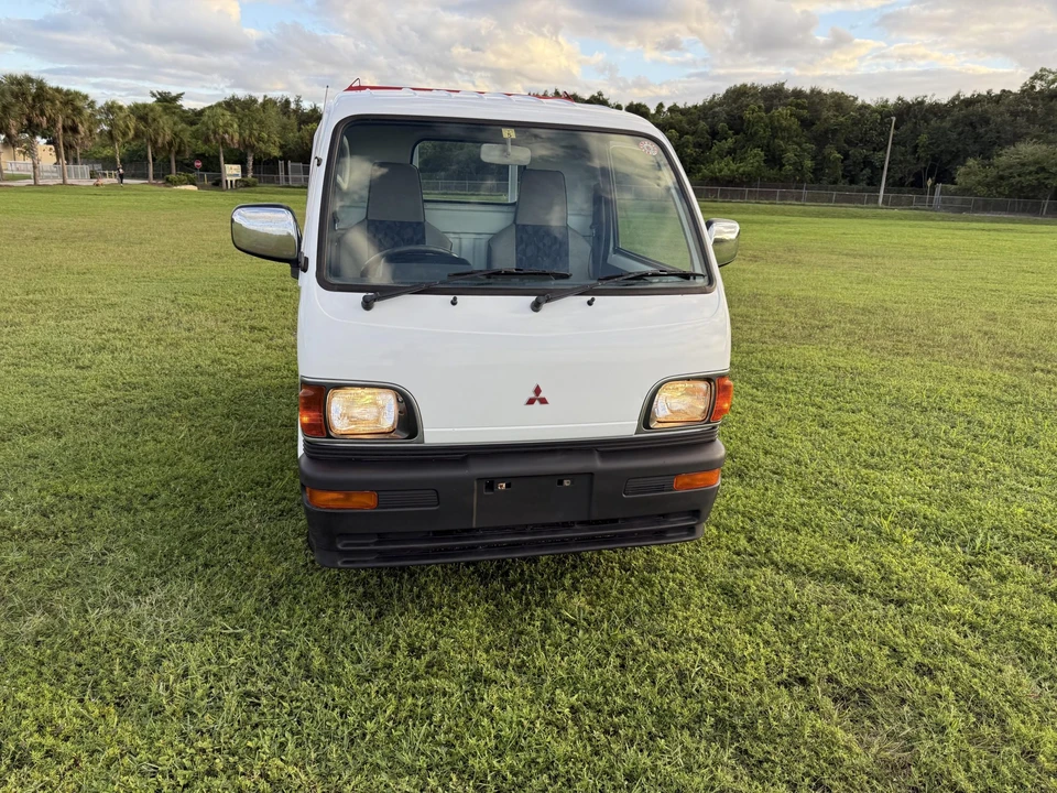 1997 Mitsubishi Minicab 6th Gen - Image 18 of 31