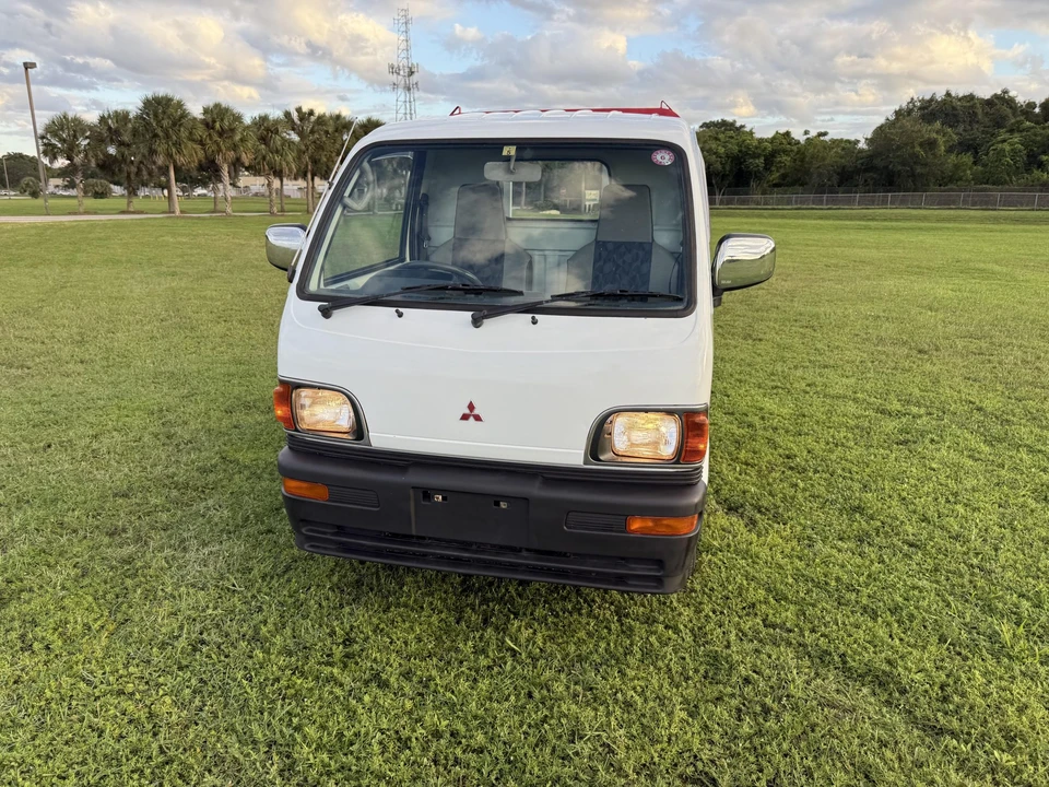 1997 Mitsubishi Minicab 6th Gen - Image 11 of 31