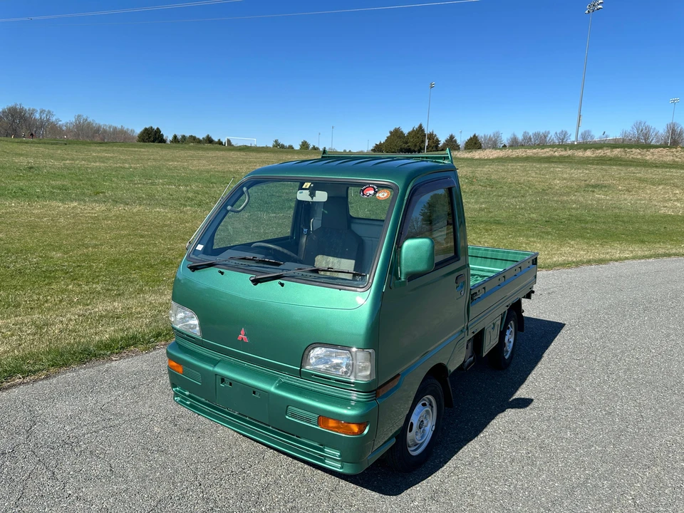 1997 Mitsubishi Minicab 5th Gen - Image 11 of 31
