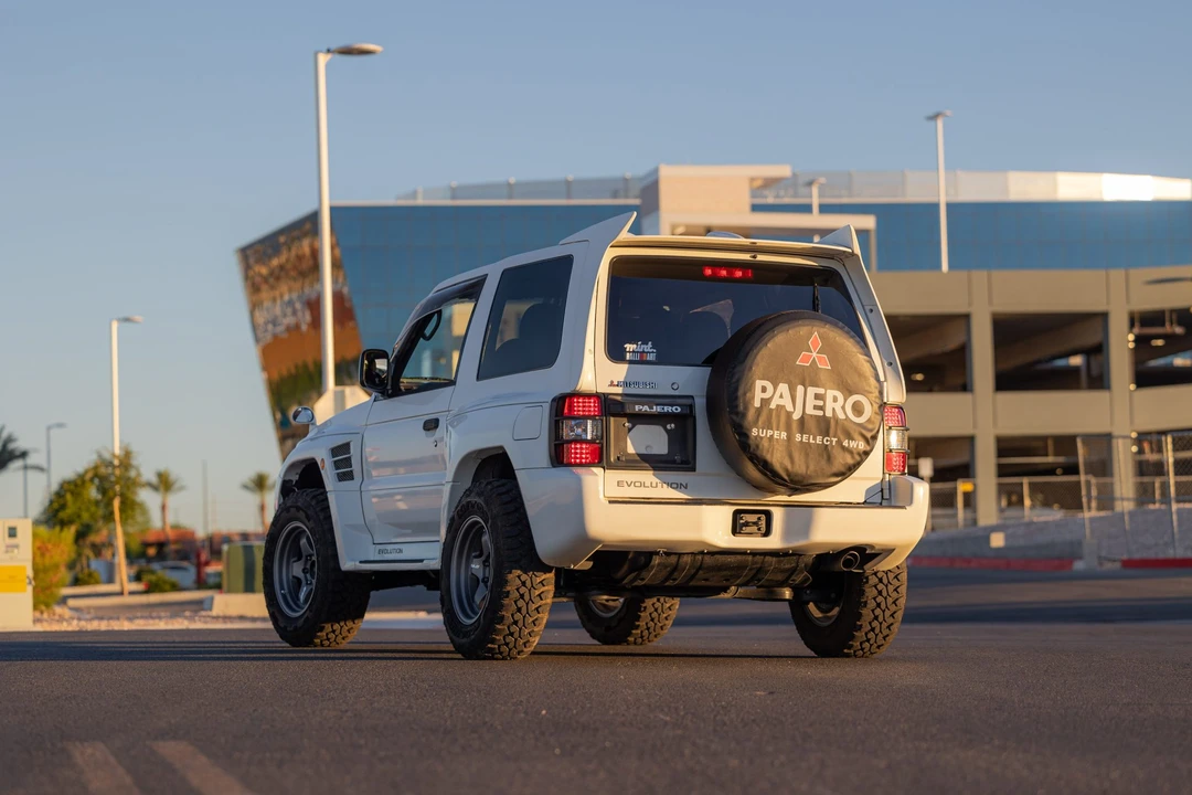 1997 Mitsubishi Pajero/Montero 2nd Gen - Image 18 of 31