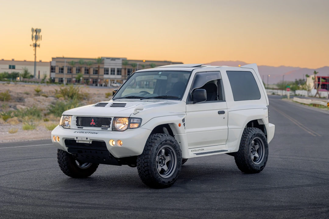 1997 Mitsubishi Pajero/Montero 2nd Gen - Image 3 of 31
