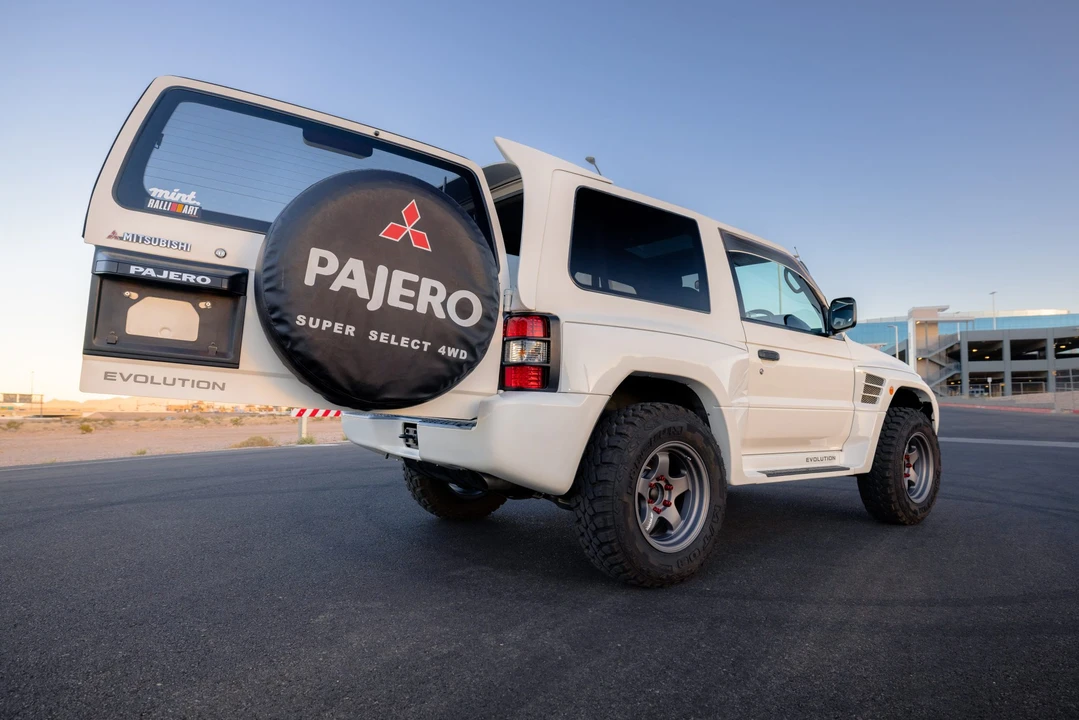 1997 Mitsubishi Pajero/Montero 2nd Gen - Image 21 of 31