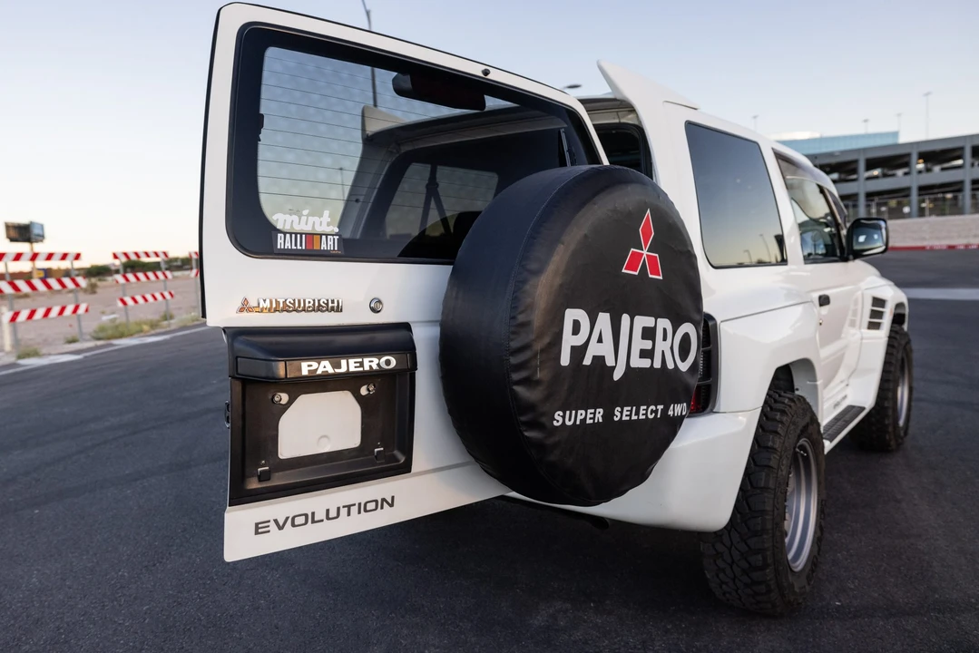 1997 Mitsubishi Pajero/Montero 2nd Gen - Image 22 of 31