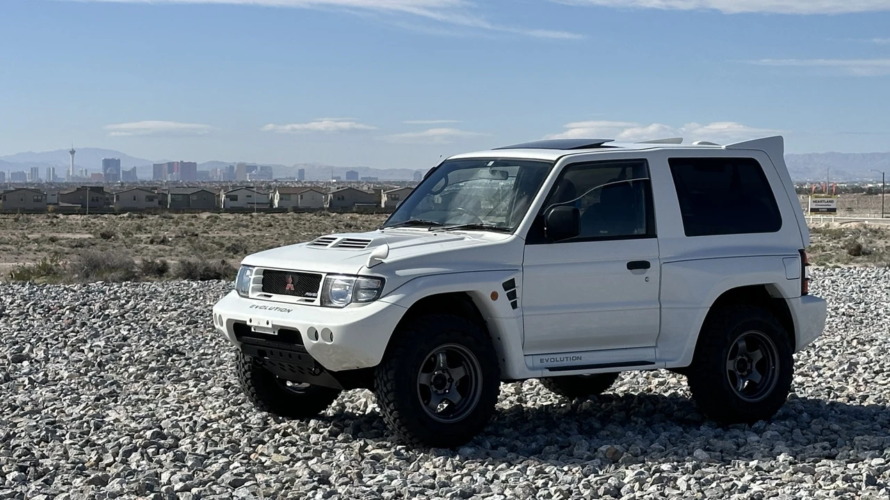 1997 Mitsubishi Pajero/Montero 2nd Gen - Image 8 of 31