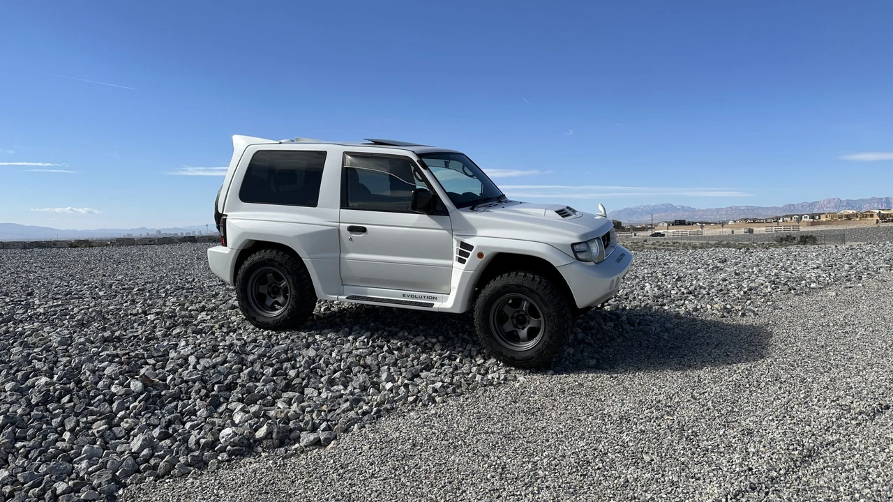 1997 Mitsubishi Pajero/Montero 2nd Gen - Image 27 of 31