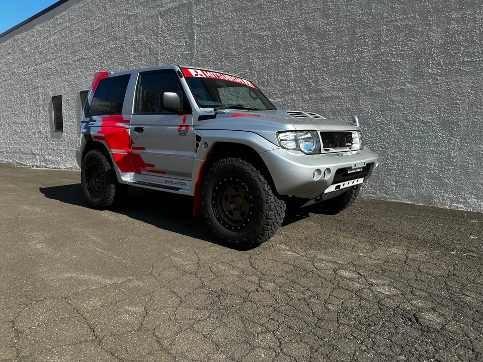 1997 Mitsubishi Pajero/Montero 2nd Gen - Image 23 of 31