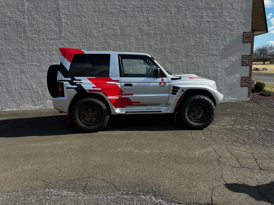 1997 Mitsubishi Pajero/Montero 2nd Gen - Image 30 of 31