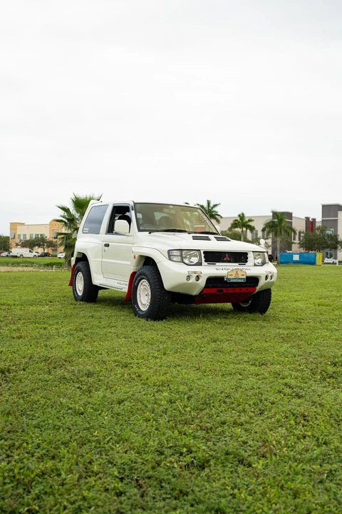 1997 Mitsubishi Pajero/Montero 2nd Gen - Image 21 of 31