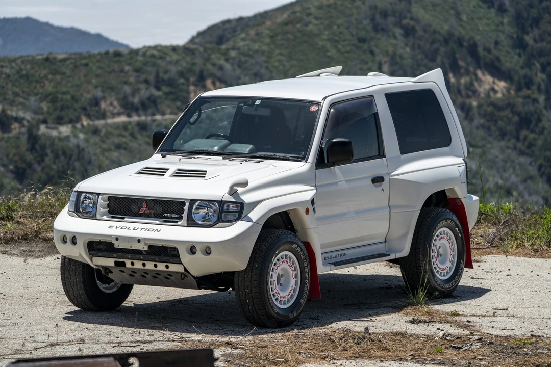 1997 Mitsubishi Pajero/Montero 2nd Gen - Image 15 of 31