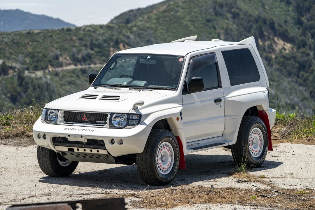 1997 Mitsubishi Pajero/Montero 2nd Gen - Image 16 of 31