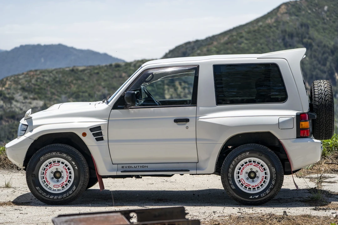 1997 Mitsubishi Pajero/Montero 2nd Gen - Image 20 of 31