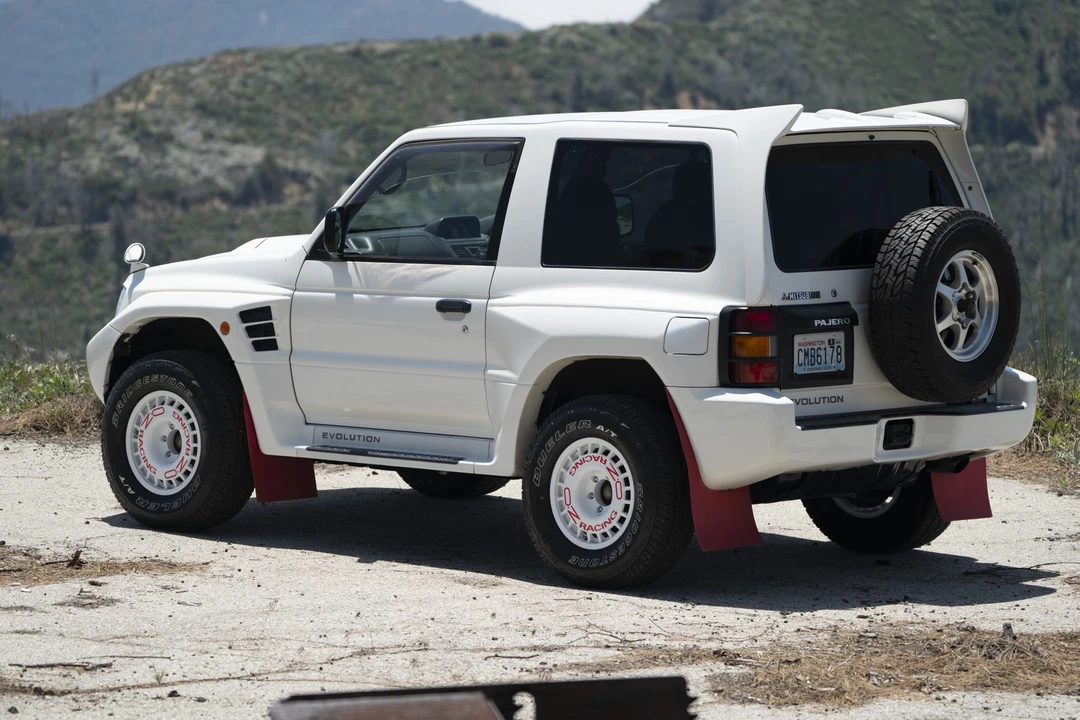 1997 Mitsubishi Pajero/Montero 2nd Gen - Image 21 of 31