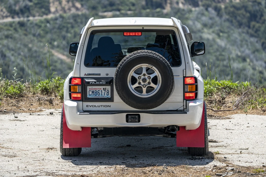 1997 Mitsubishi Pajero/Montero 2nd Gen - Image 25 of 31