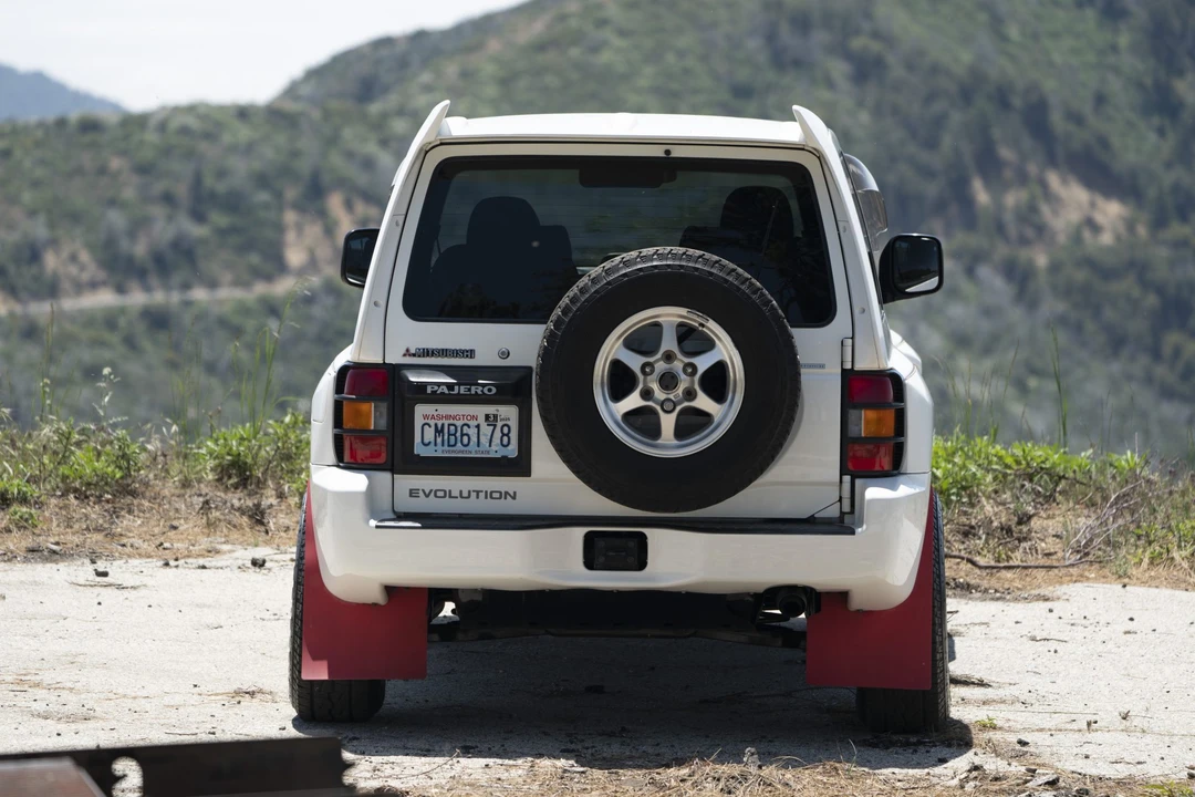 1997 Mitsubishi Pajero/Montero 2nd Gen - Image 23 of 31