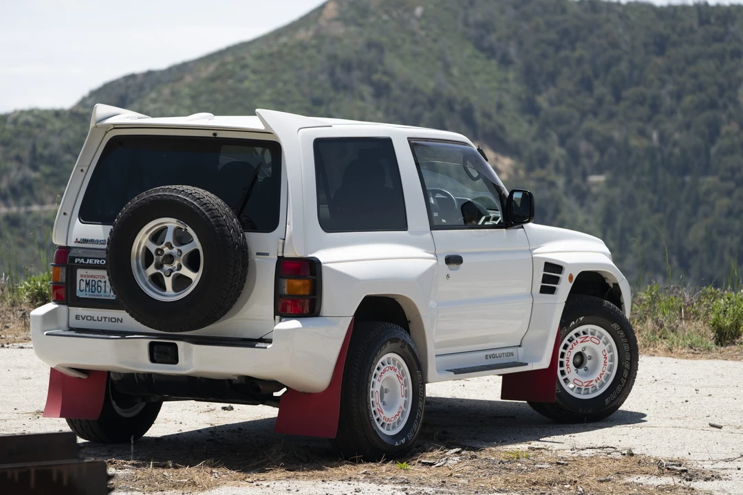 1997 Mitsubishi Pajero/Montero 2nd Gen - Image 28 of 31