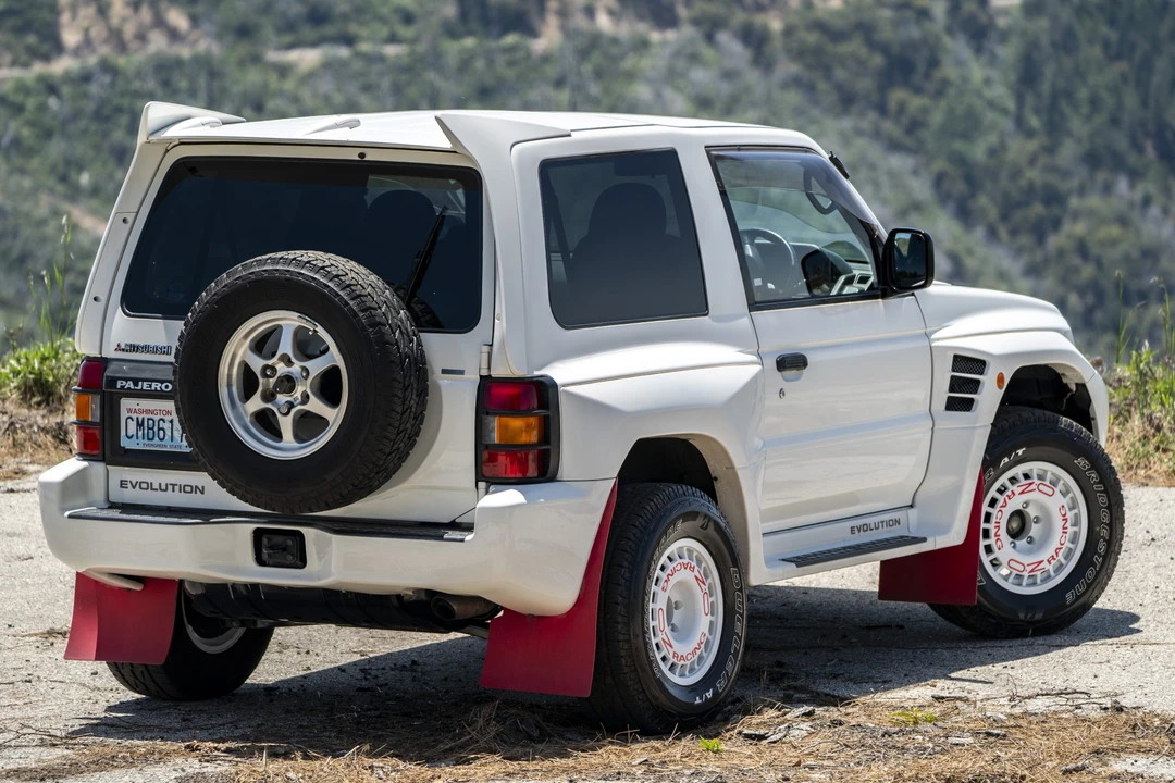 1997 Mitsubishi Pajero/Montero 2nd Gen - Image 26 of 31