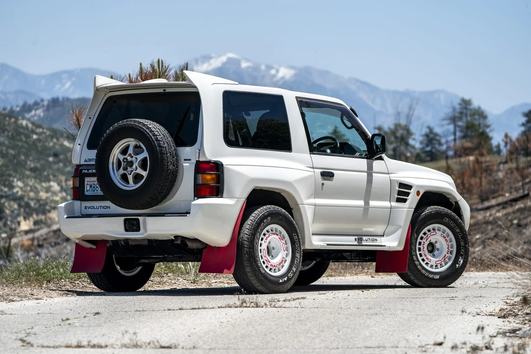 1997 Mitsubishi Pajero/Montero 2nd Gen - Image 31 of 31