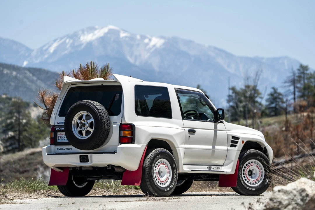 1997 Mitsubishi Pajero/Montero 2nd Gen - Image 30 of 31