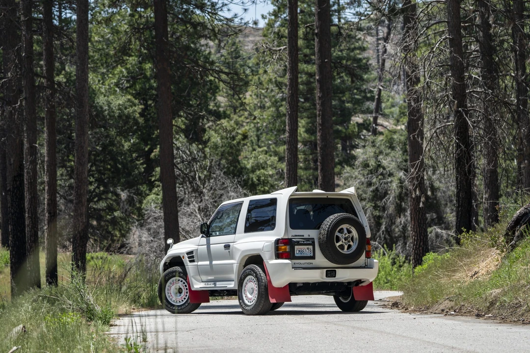 1997 Mitsubishi Pajero/Montero 2nd Gen - Image 5 of 31