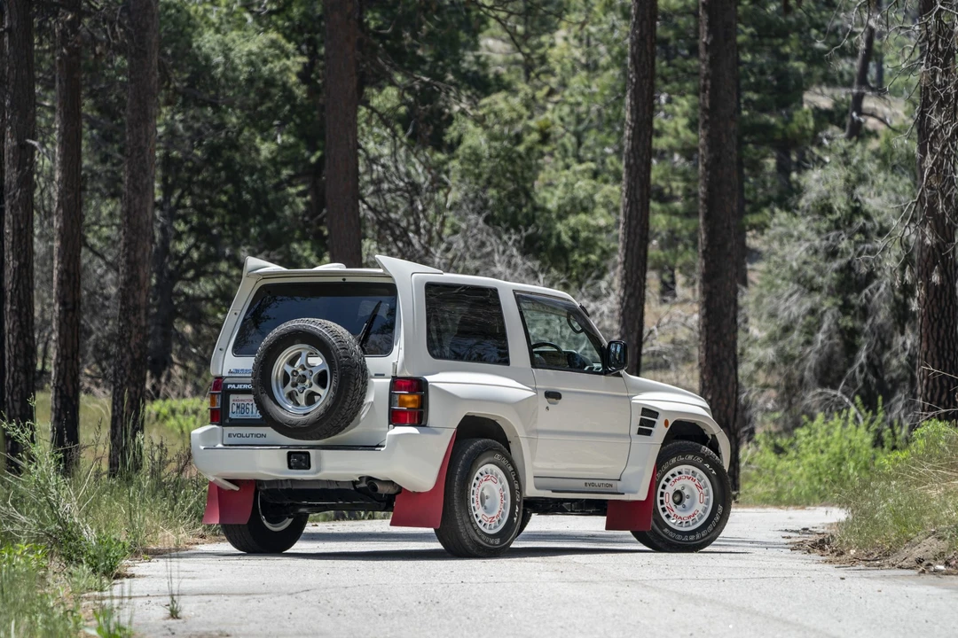 1997 Mitsubishi Pajero/Montero 2nd Gen - Image 8 of 31