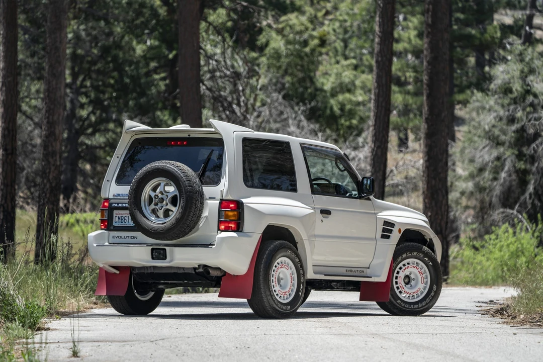 1997 Mitsubishi Pajero/Montero 2nd Gen - Image 9 of 31