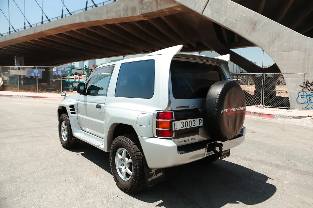 1997 Mitsubishi Pajero/Montero 2nd Gen - Image 11 of 31