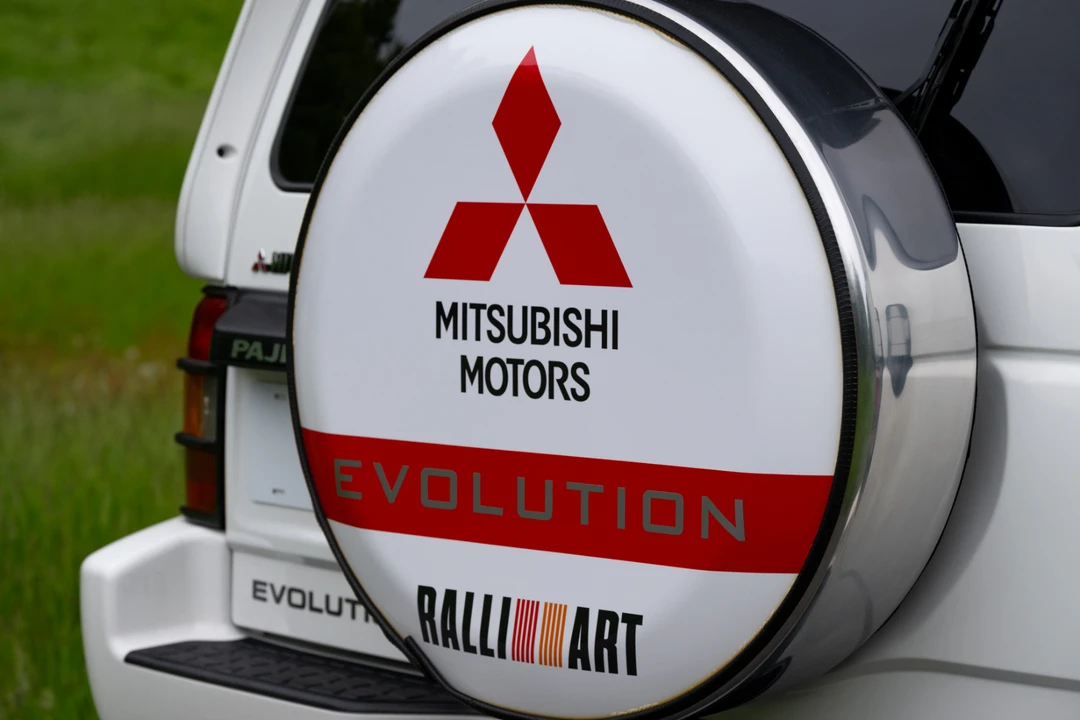 1997 Mitsubishi Pajero/Montero 2nd Gen - Image 29 of 31