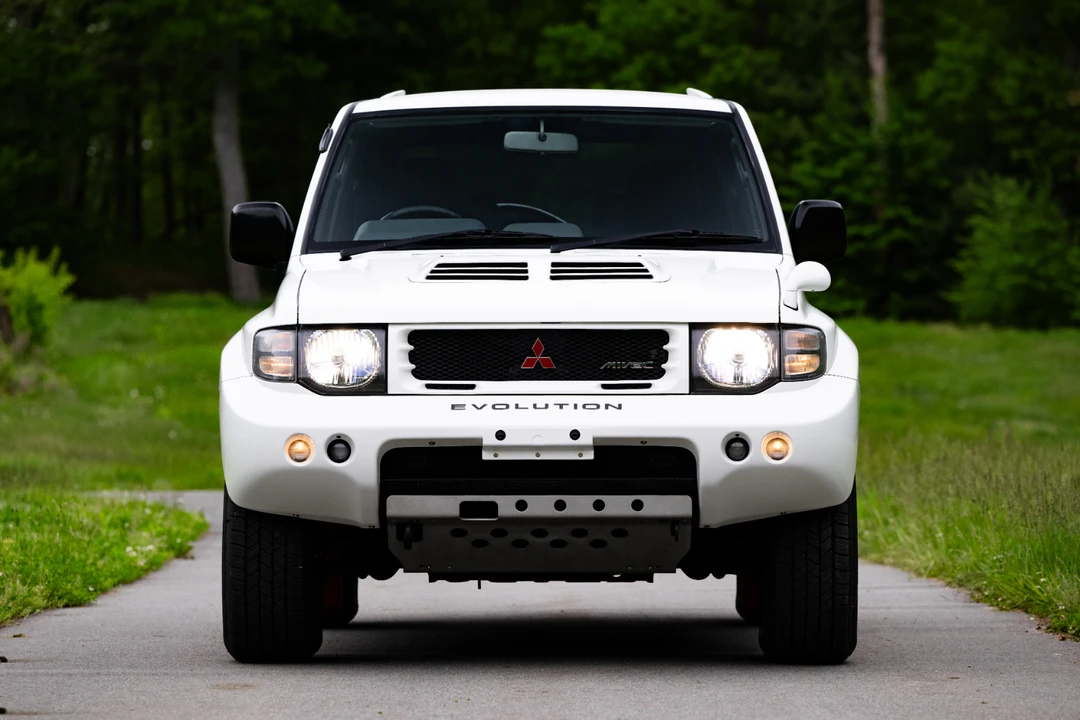 1997 Mitsubishi Pajero/Montero 2nd Gen - Image 16 of 31