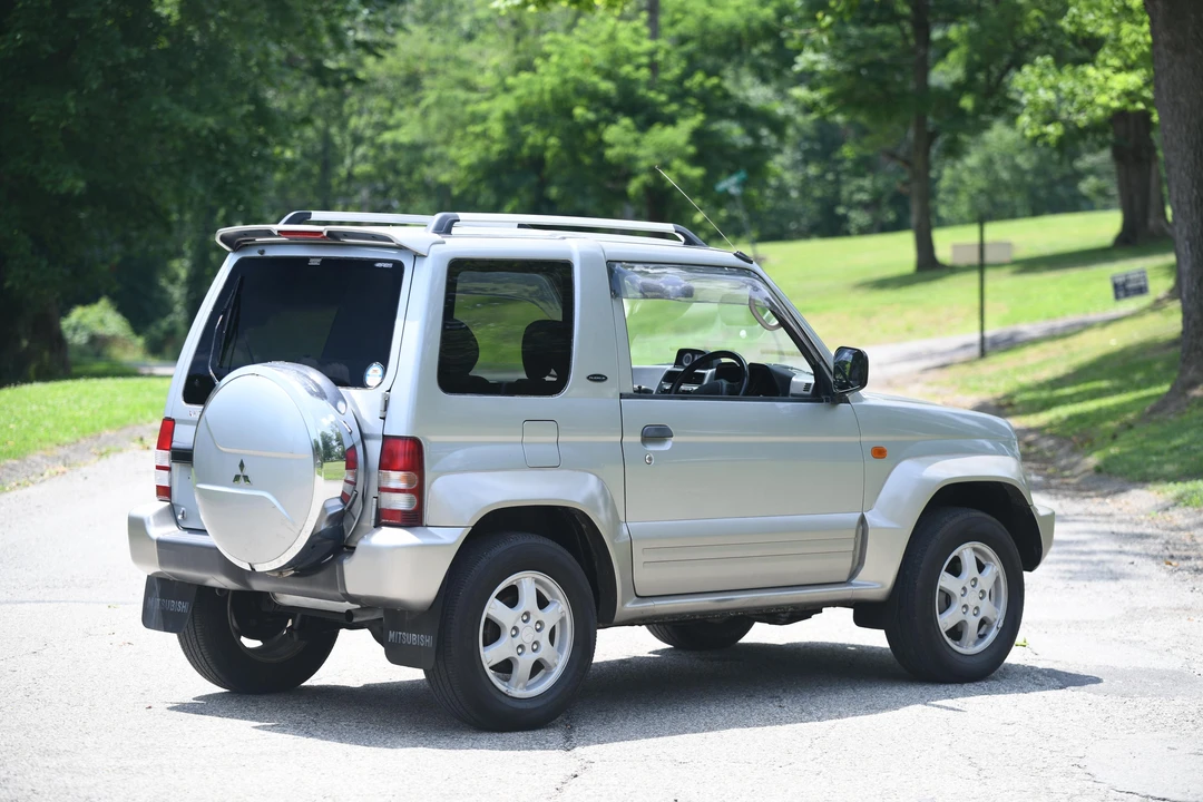 1997 Mitsubishi Pajero/Montero 2nd Gen - Image 14 of 31