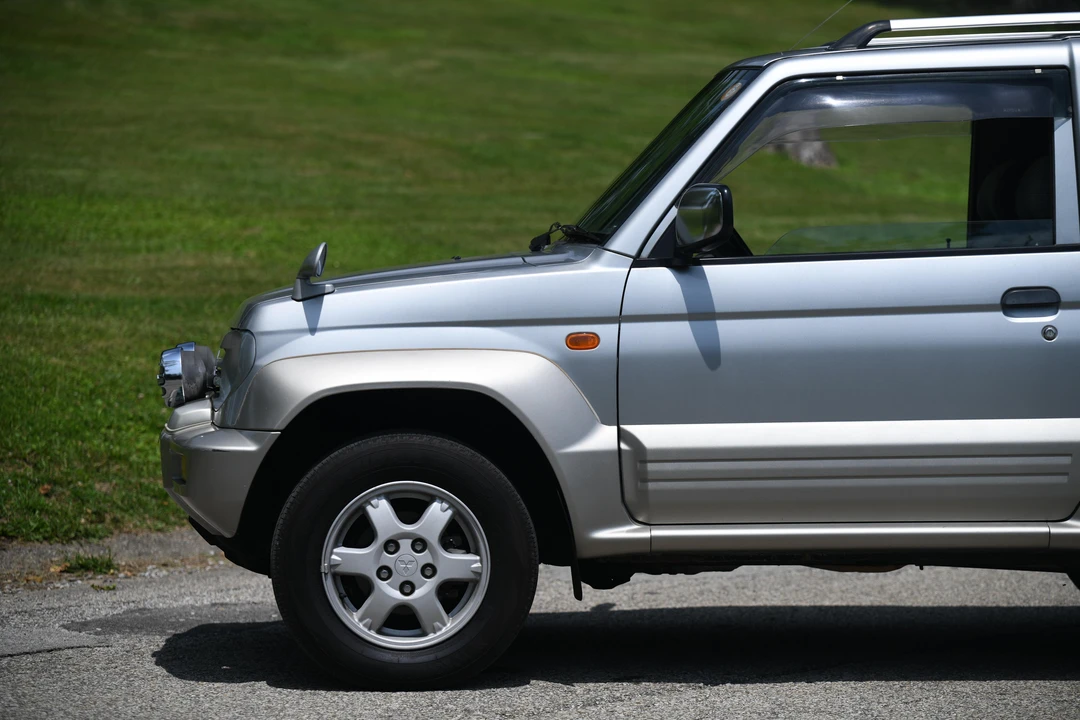 1997 Mitsubishi Pajero/Montero 2nd Gen - Image 25 of 31