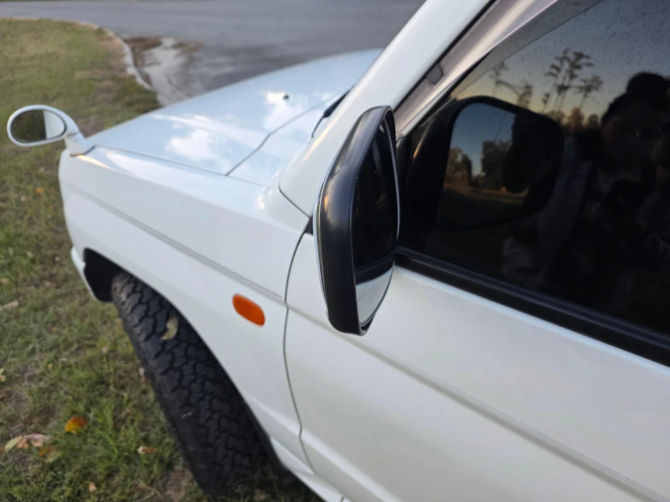 1997 Mitsubishi Pajero/Montero - Image 11 of 31