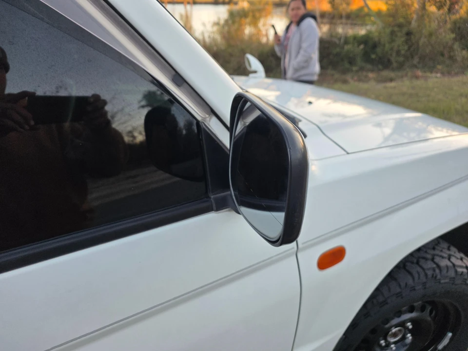 1997 Mitsubishi Pajero/Montero - Image 14 of 31