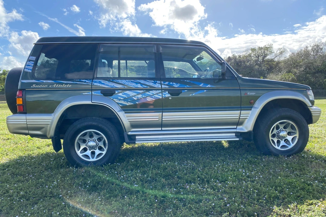 1997 Mitsubishi Pajero/Montero 2nd Gen - Image 3 of 31