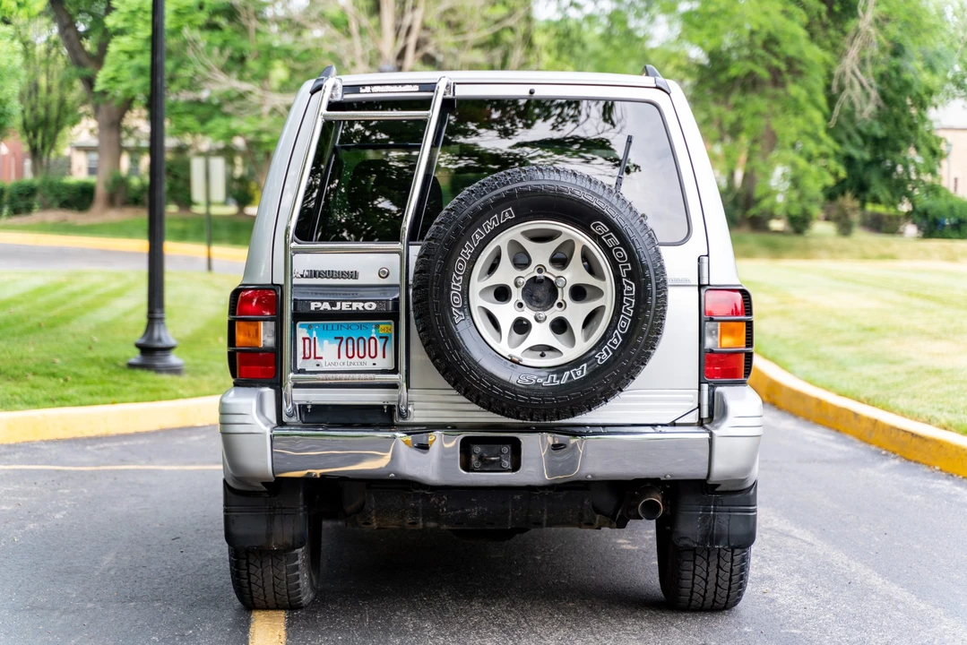 1997 Mitsubishi Pajero/Montero 2nd Gen - Image 7 of 31
