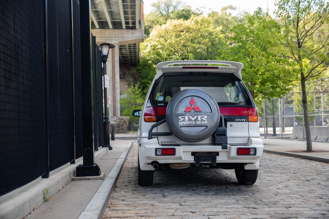 1997 Mitsubishi RVR 1st Gen - Image 18 of 31