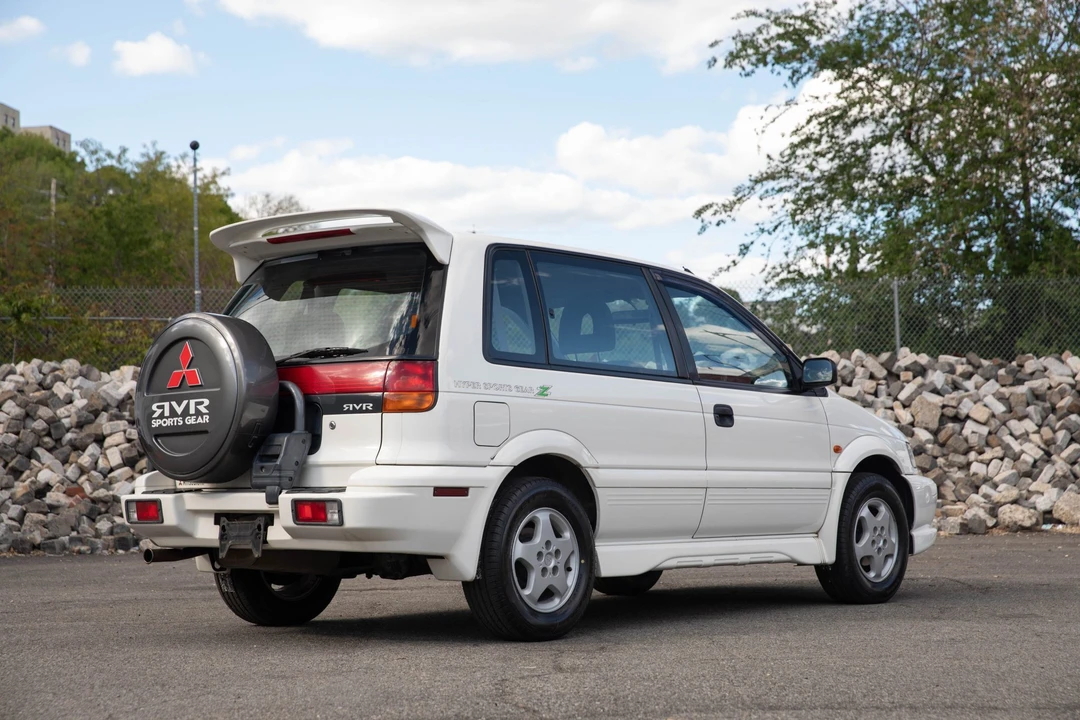 1997 Mitsubishi RVR 1st Gen - Image 20 of 31