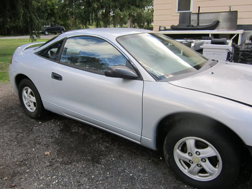 1997 Mitsubishi Eclipse 2nd Gen - Image 2 of 9